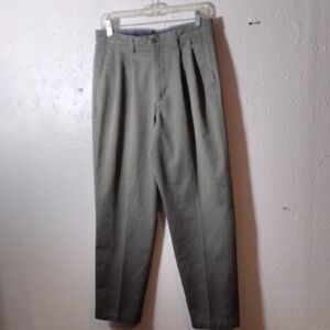 Dockers,Size 30,Men's Khaki Green/Tan Pleated Pants